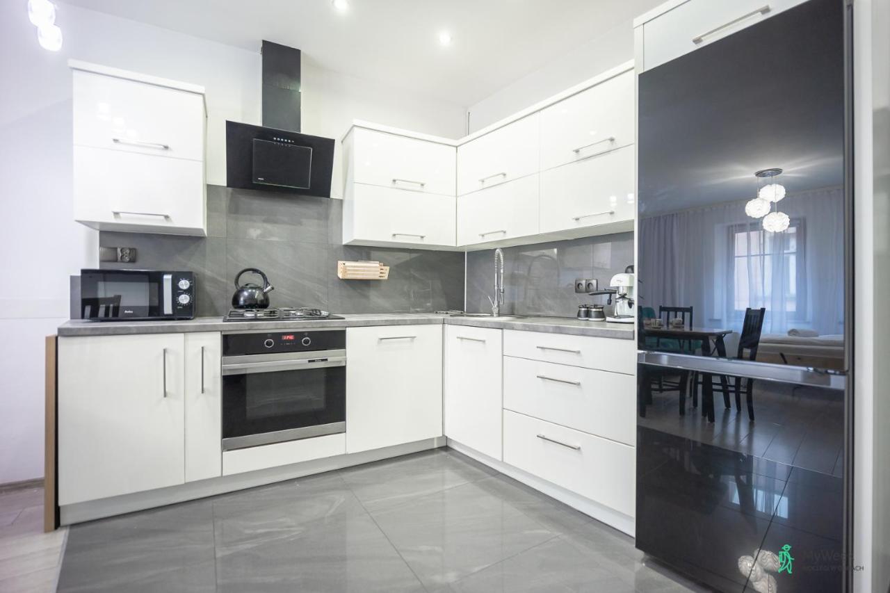 Apartament Na Deptaku, Czekoladowy-Zdroj, Myweek Duszniki Zdrój Buitenkant foto